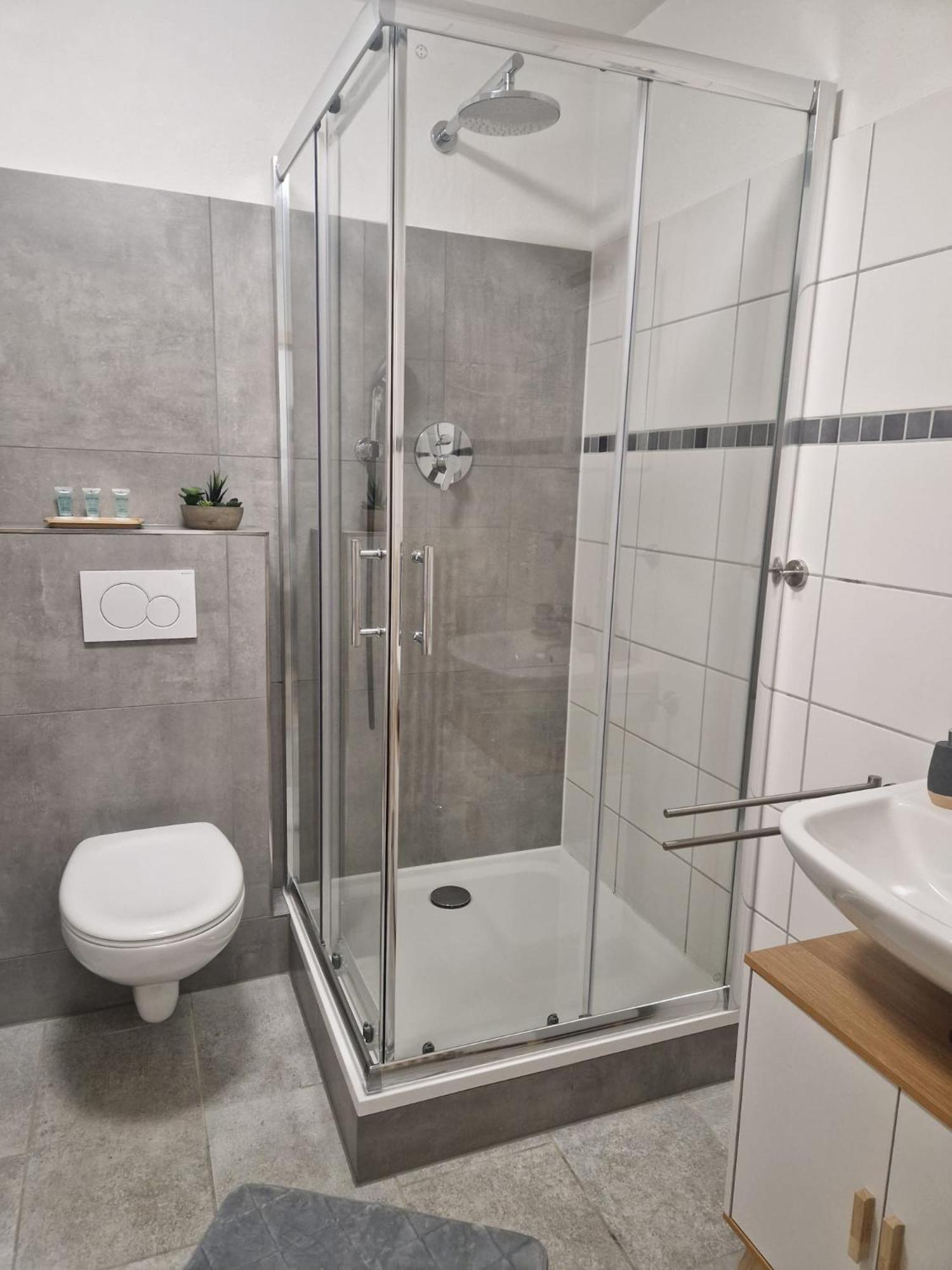 Dehome - Enjoy - Stay By Central Station Koblenz  Exterior foto